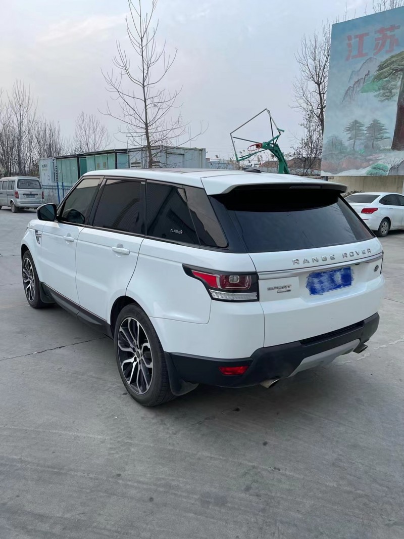 13年路虎揽胜运动轿车在售