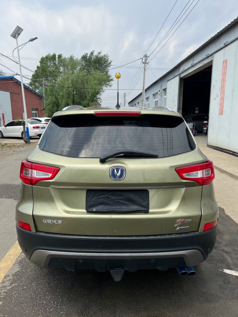 16年长安cs75suv在售