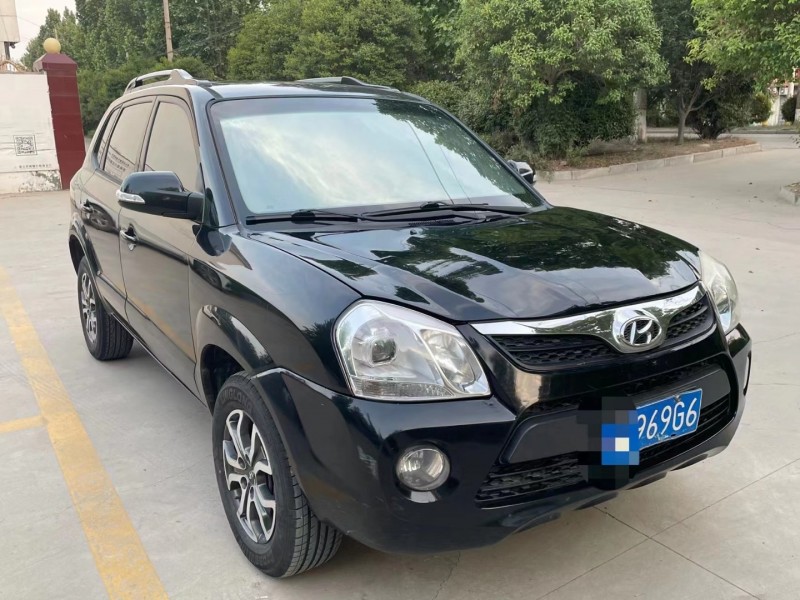 13年现代途胜suv抵押车出售