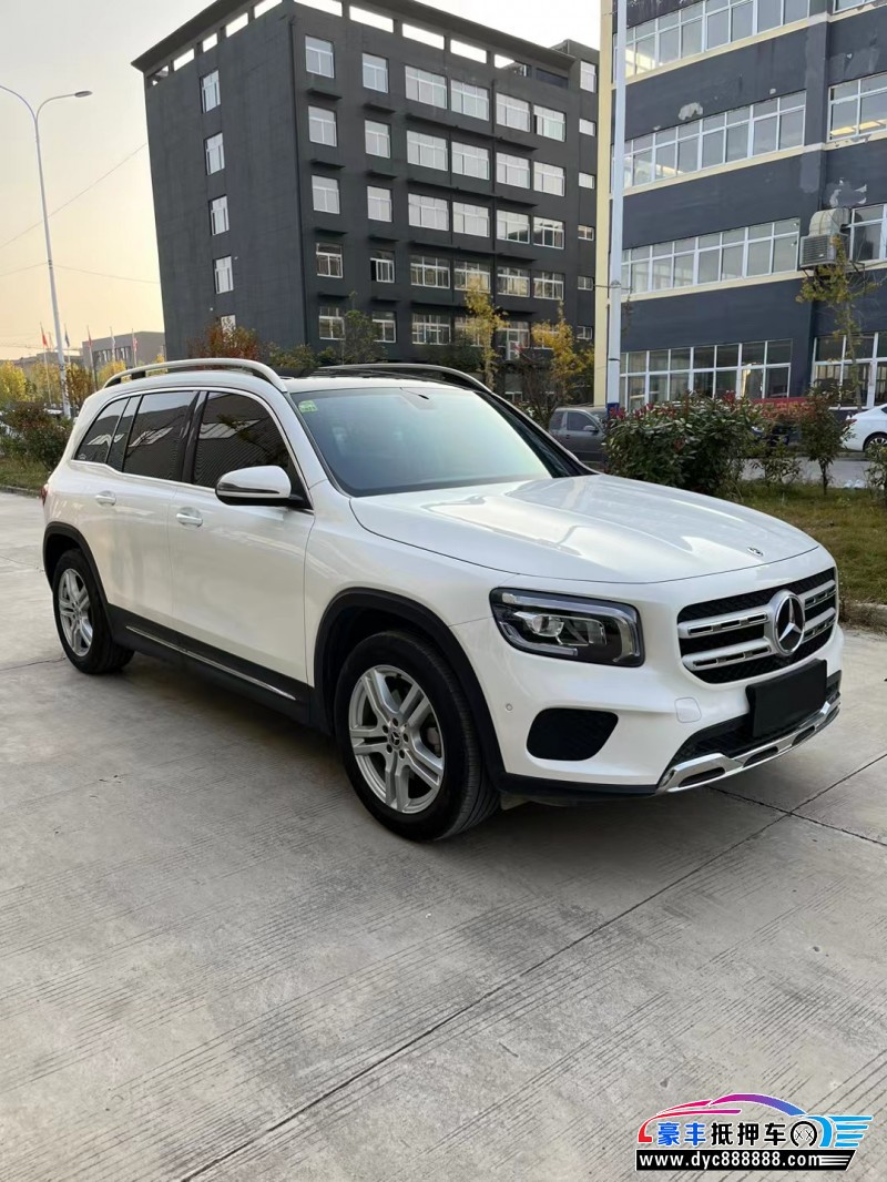 准22年奔驰glb200顶配 全液晶仪表盘 贯穿大屏倒车影像车载carplay