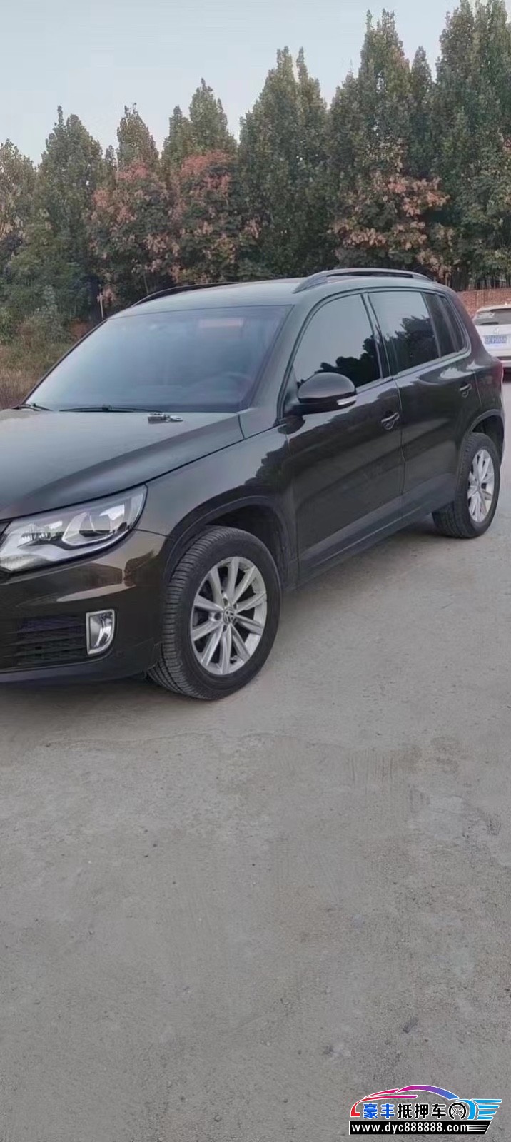 17年大众途观轿车抵押车出售