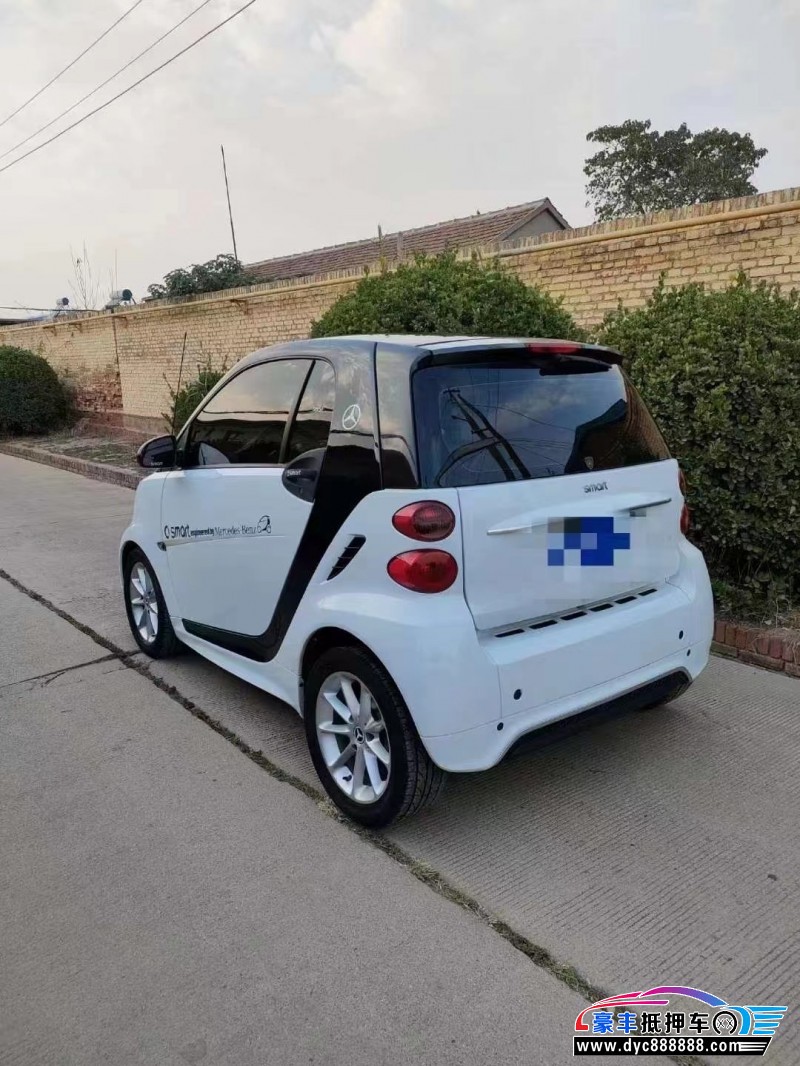 13年奔驰smartSUV抵押车出售