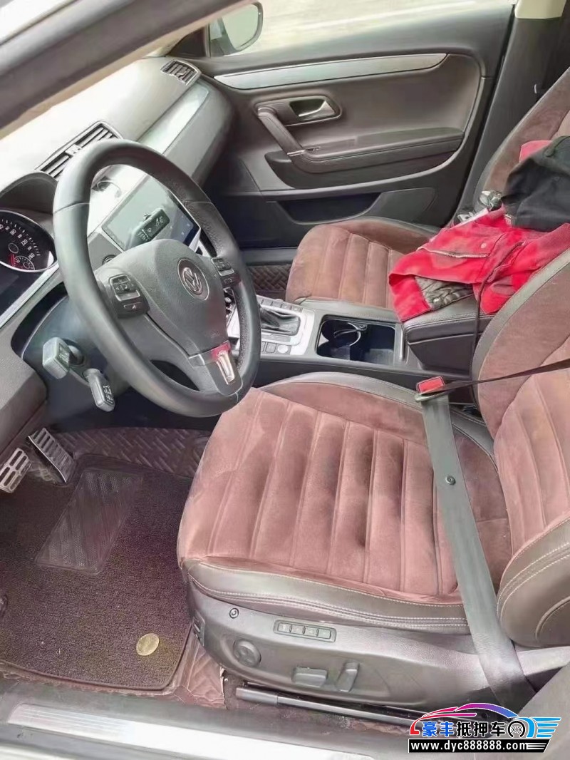 17年大众cc轿车抵押车出售