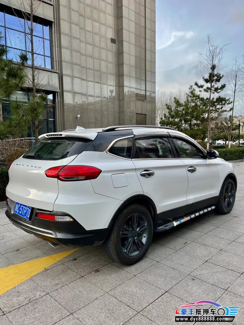 17年猎豹汽车cs10轿车抵押车出售