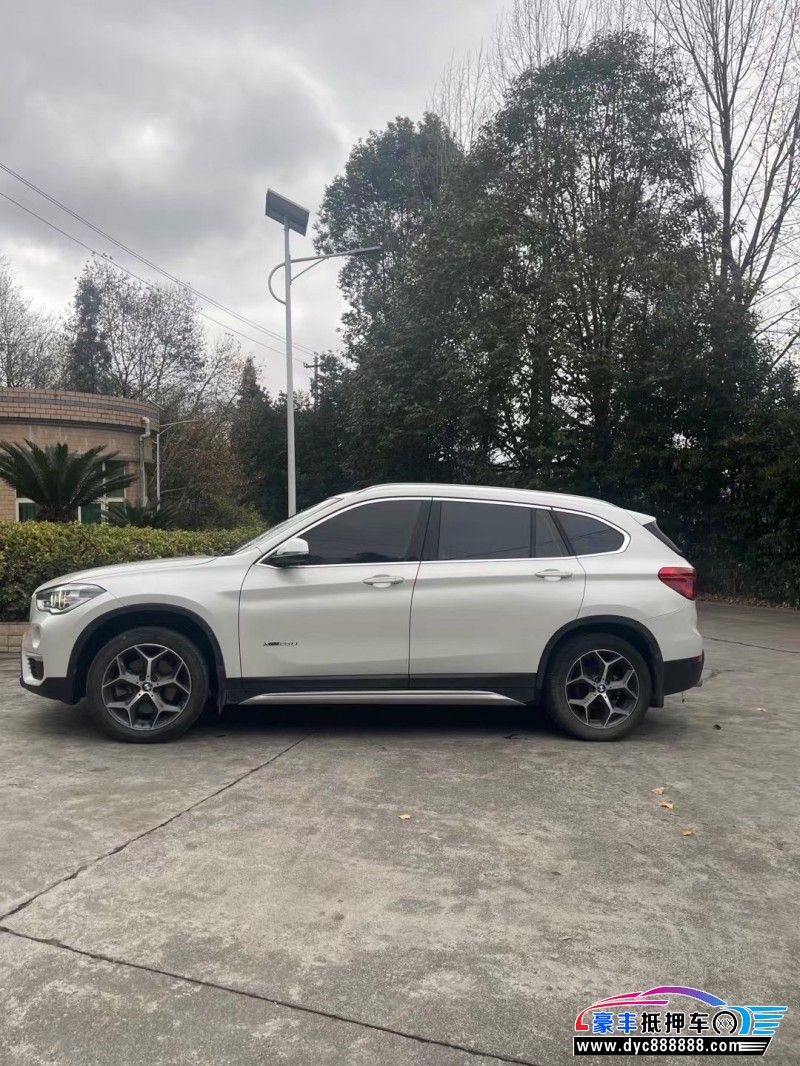 18年宝马x1轿车抵押车出售