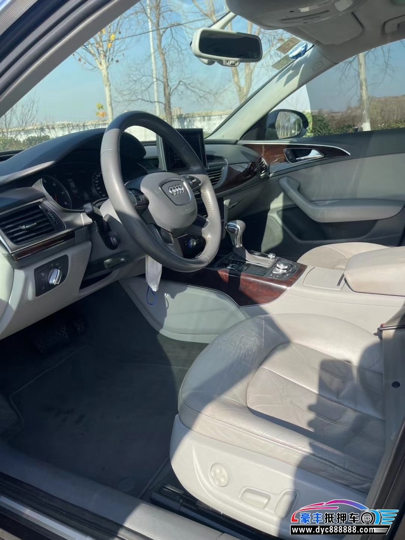 13年奥迪a6轿车抵押车出售