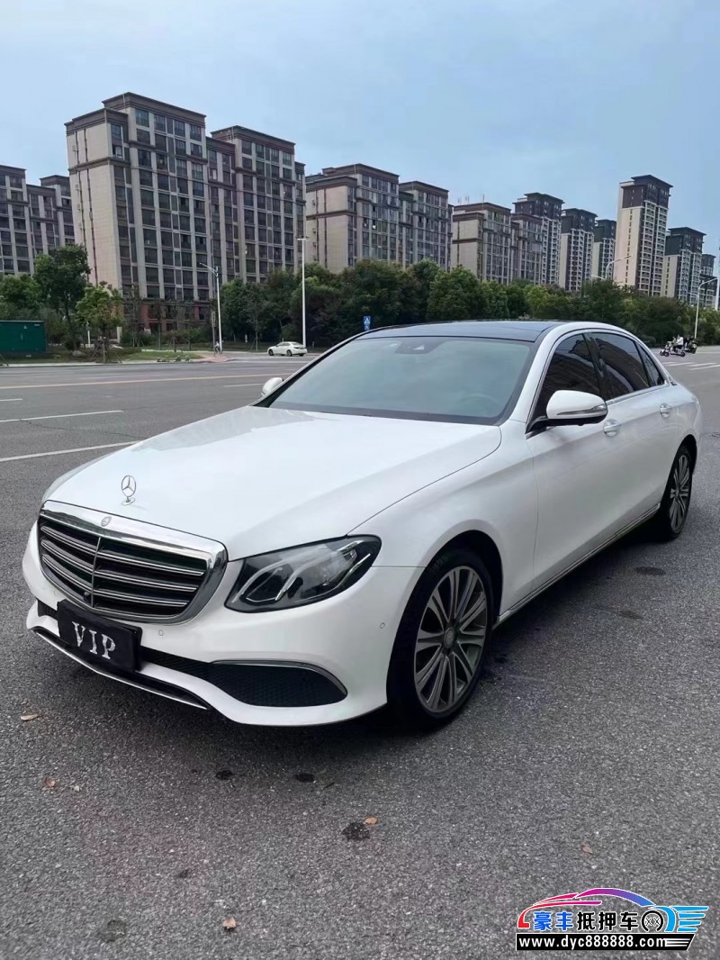 16年奔驰e轿车抵押车出售