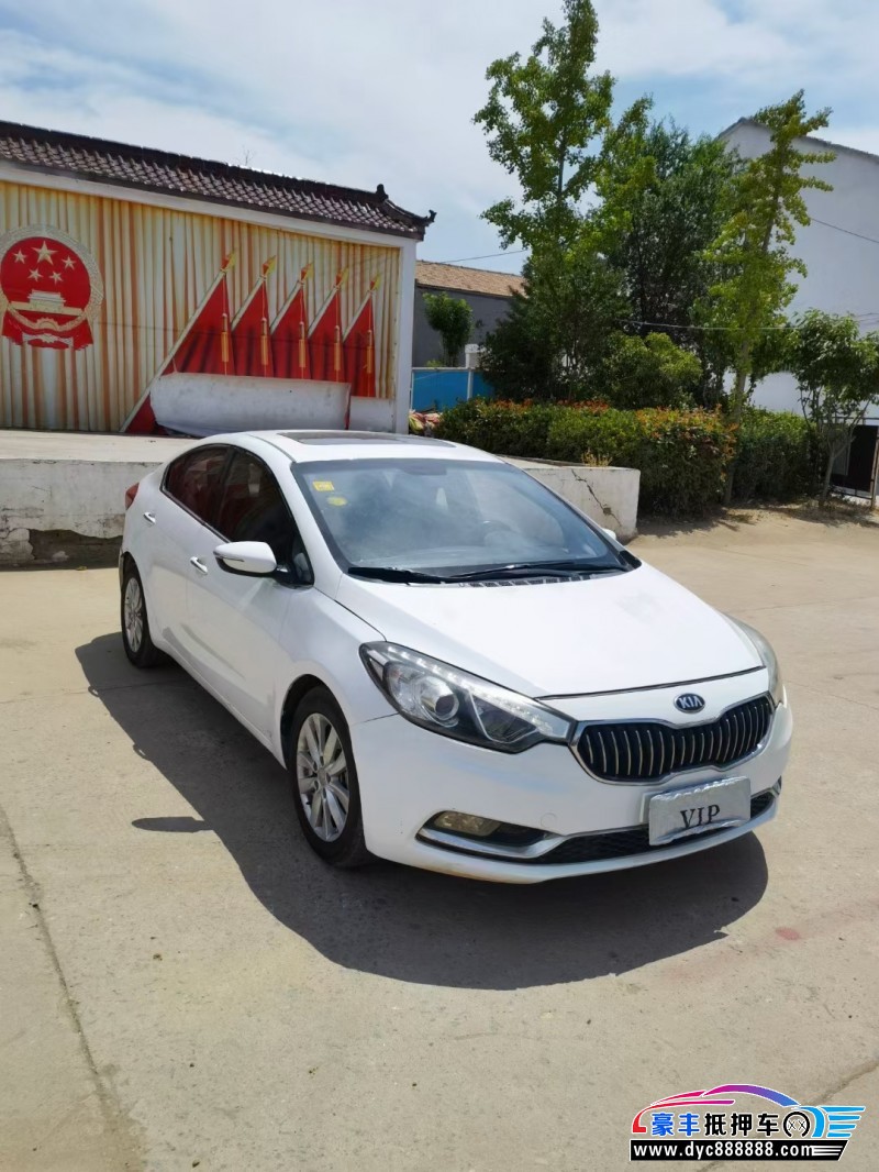 15年起亚k3轿车抵押车出售