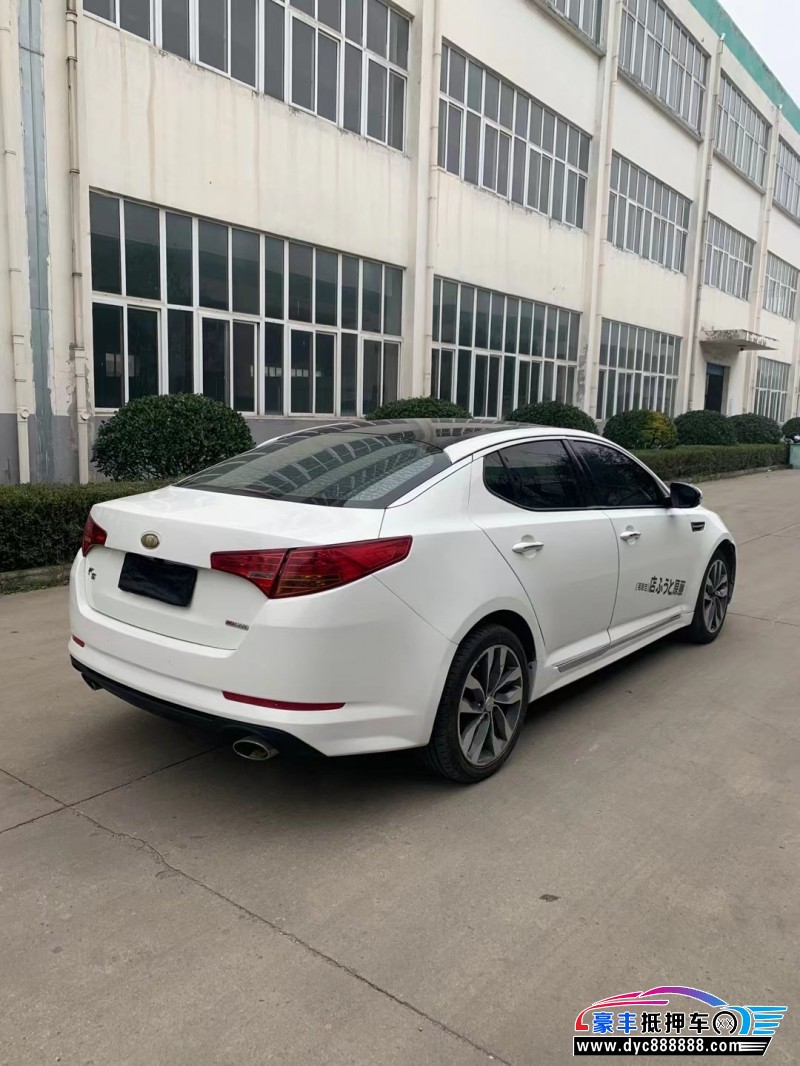 15年起亚k5轿车抵押车出售