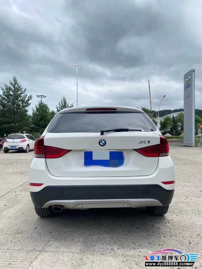 14年宝马x1轿车抵押车出售